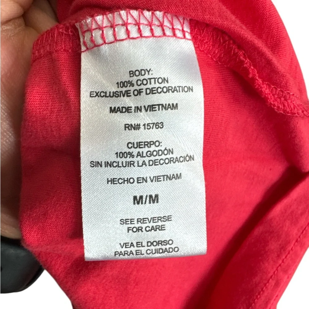 Champion Men’s Size Medium Coral Color T-Shirt‎ Champion Logo Athletic Fit